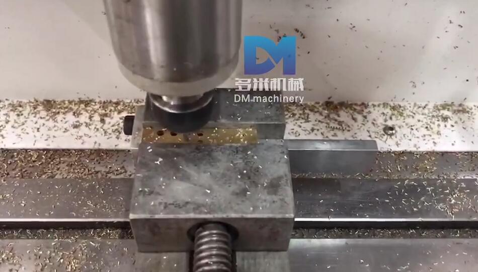 全自動多功能鉆孔機(jī)